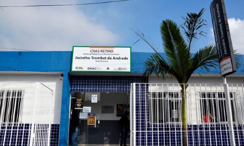 SMAC leva educação financeira a usuários do CRAS Retiro, em Volta Redonda